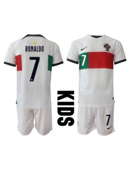 Portugal Cristiano Ronaldo #7 Dječji Gostujuci Dres kompleti SP 2022 Kratak Rukavima (+ kratke hlače)